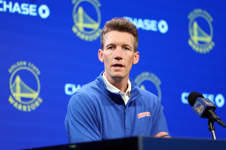 在线直播-邓利维：本赛季阵容22年夺冠后最佳 库巴+波津三核心缺席很难赢球