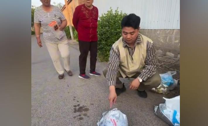 足球直播-为190元“仅退款”榴莲千里讨公道的卖家再发声：买家用化姓致当地一女生被“误伤”，暂未收到对方家属道歉，不需要经济补偿